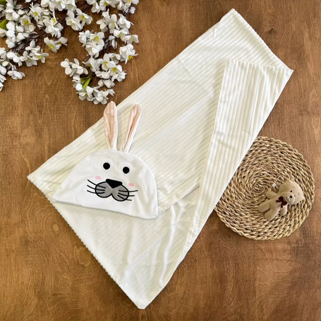 پتو دورپیچ مخمل راه راه خرگوش لپ صورتی کد 5632