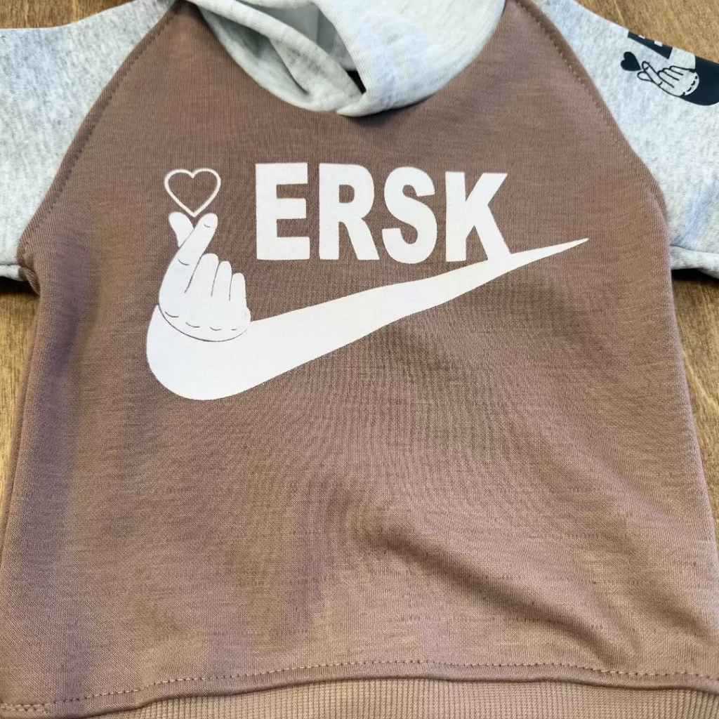 سایز ۴۰: قد هودی 40 پهنا 30 قد شلوار 47 فاق 21