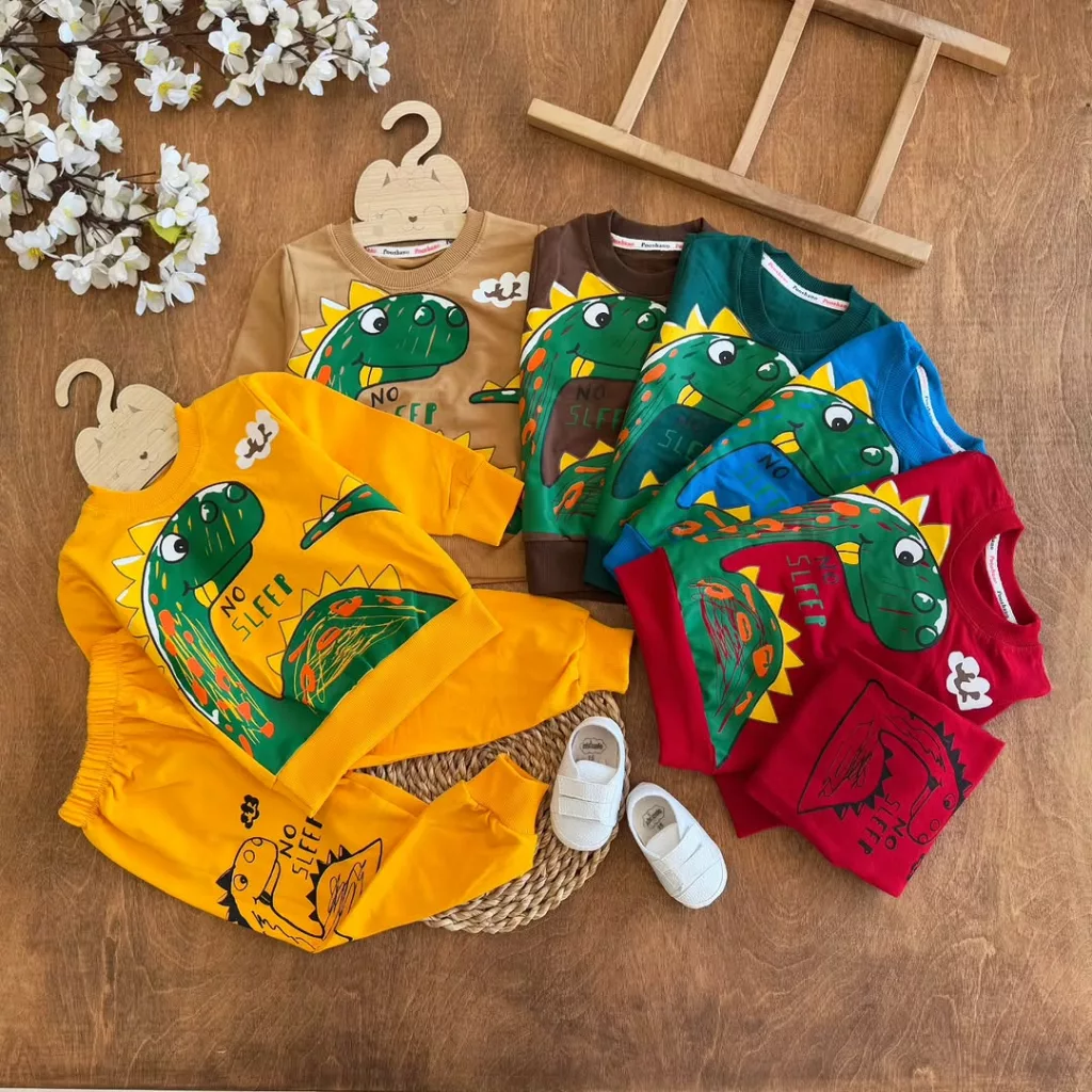 بلوز شلوار دایناسور no sleep سایز ۳۵ تا ۴۵ کد ۵۰۷۱