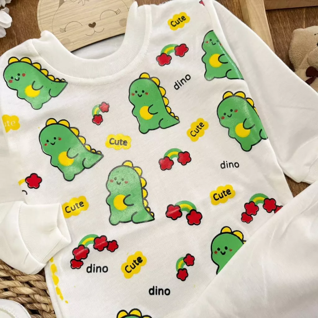 بلوز شلوار سفید دایناسور cute سایز ۴ تا ۶ کد ۵۵۶۷