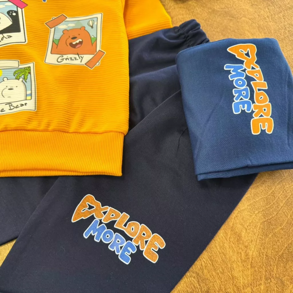 بلوز شلوار اتوبانی explore more سایز ۳۵،۴۰ کد ۵۵۷۷