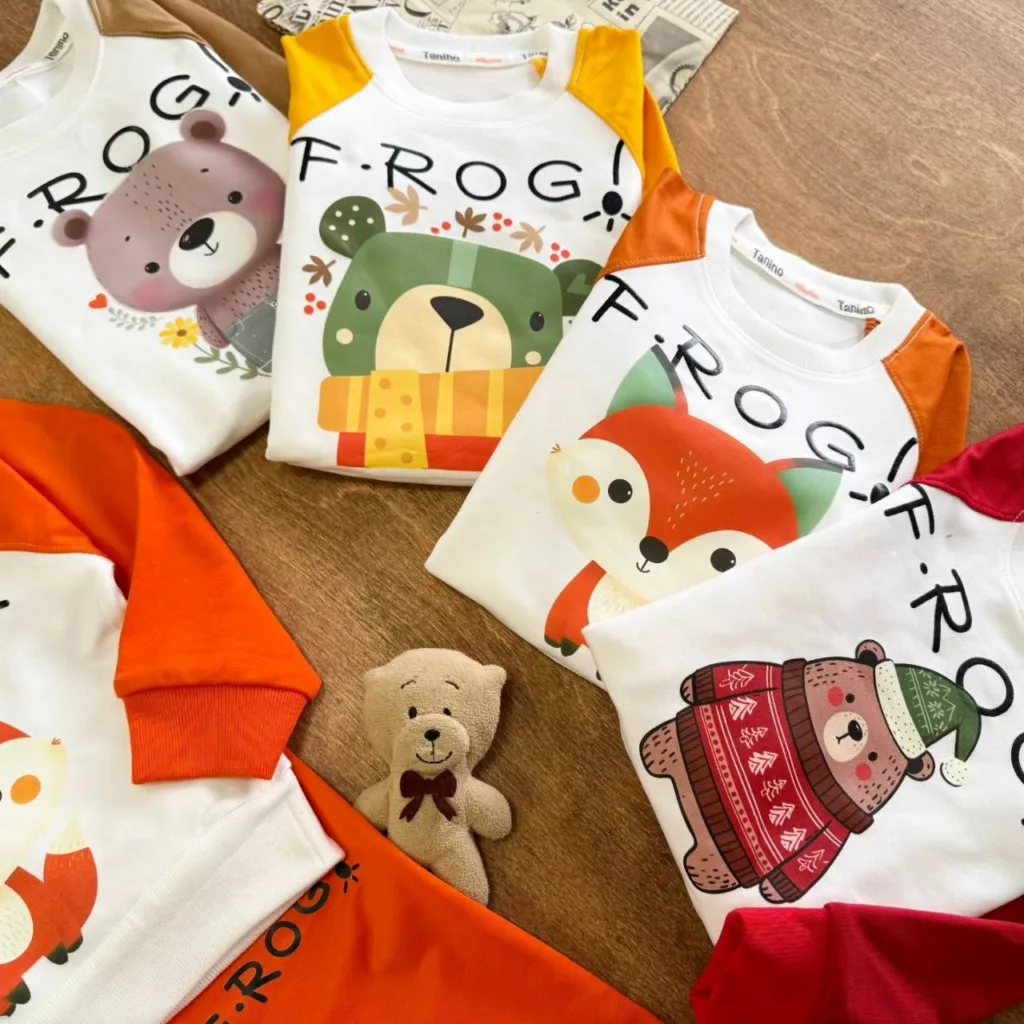 بلوز شلوار طرح F.ROG سایز ۳۵،۴۰ کد ۵۵۷۸