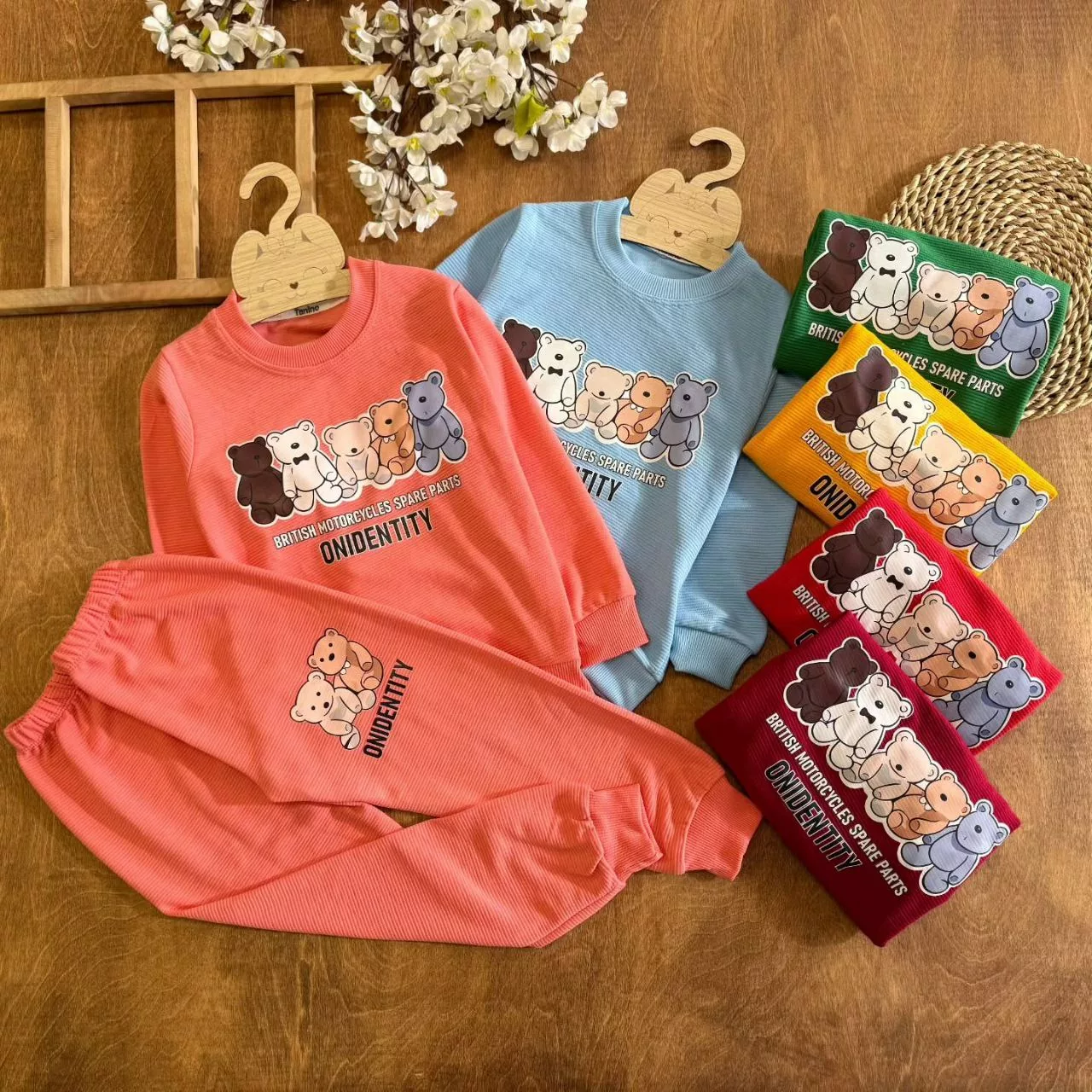 بلوز شلوار اتوبانی پنج خرس سایز ۴۵،۵۰ کد ۵۶۱۰