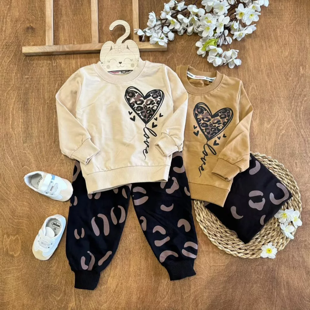 بلوز شلوار قلب بادکنکی پلنگی سایز ۳۵ تا ۵۰ کد ۵۶۱۶