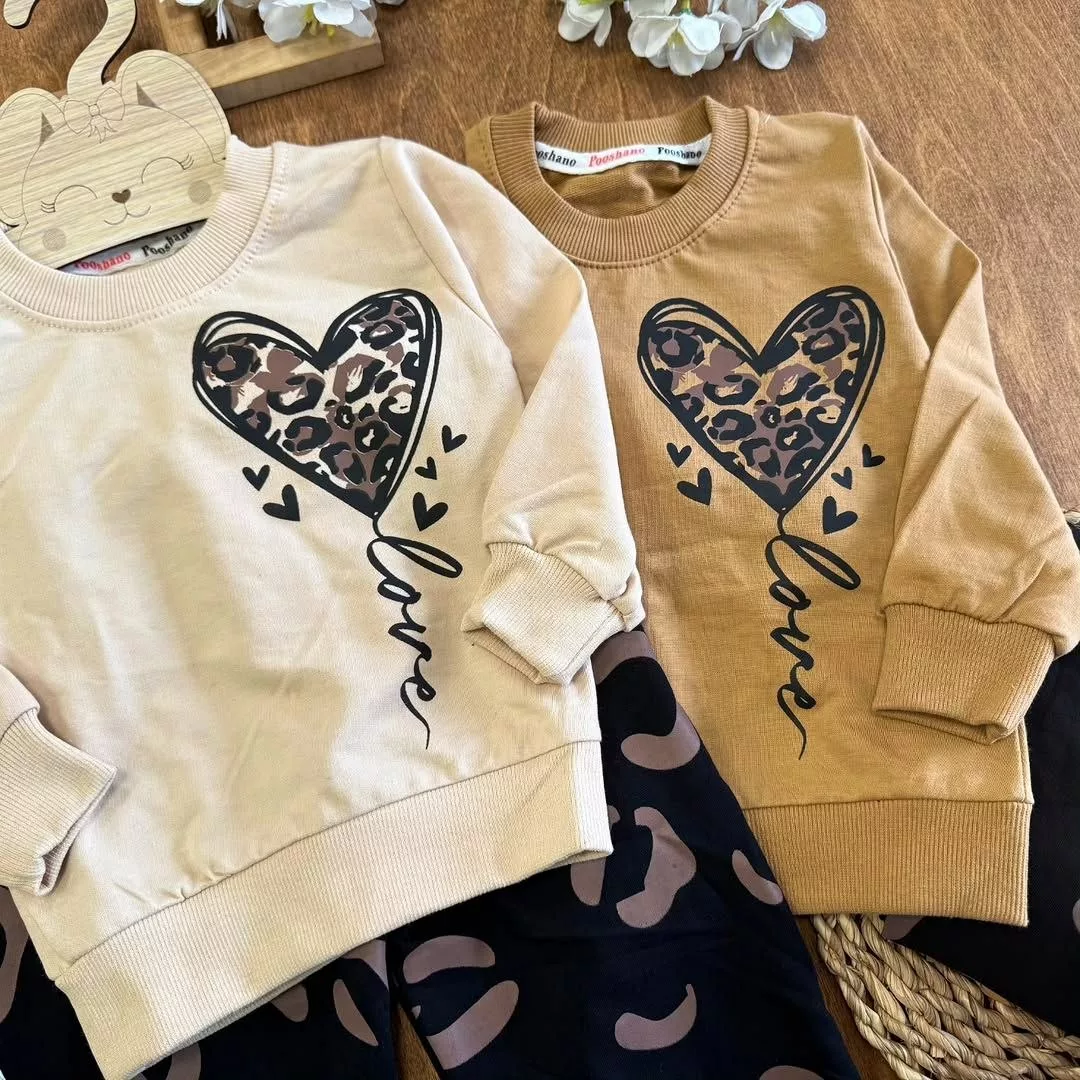 بلوز شلوار قلب بادکنکی پلنگی سایز ۳۵ تا ۵۰ کد ۵۶۱۶