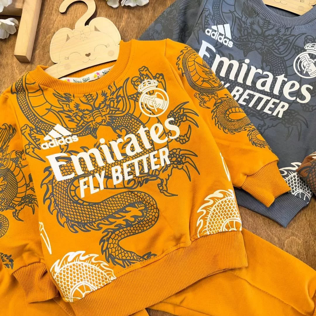 ⁨بلوز شلوار رئال Emirates سایز ۳۵ تا ۴۵ کد ۵۶۴۴