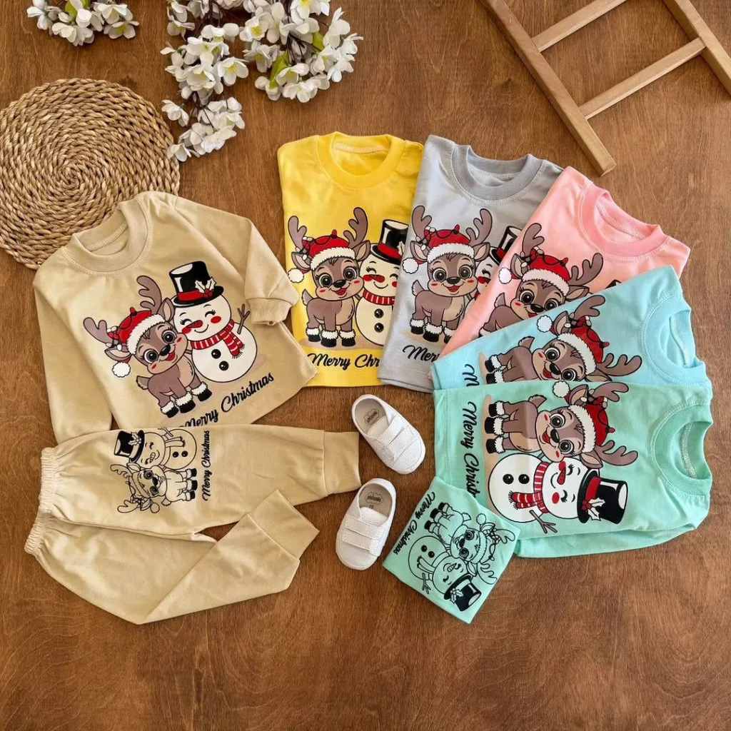 بلوز شلوار گوزن و آدم برفی سایز ۴ تا ۶ کد ۵۶۶۰