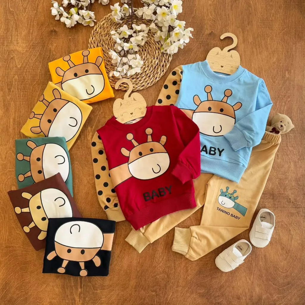 بلوز شلوار زرافه baby سایز ۳۵،۴۰ کد ۵۶۶۵