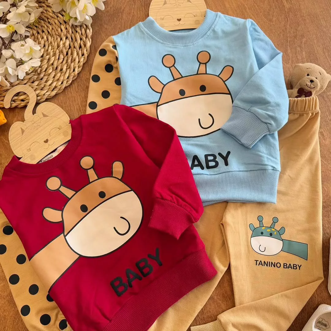 بلوز شلوار زرافه baby سایز ۳۵،۴۰ کد ۵۶۶۵