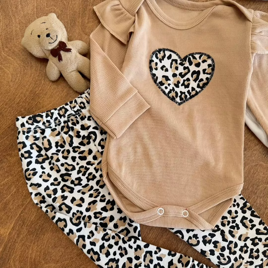 بادی شلوار پلنگی قلبی NS سایز ۱ تا ۳ کد ۵۶۷۲