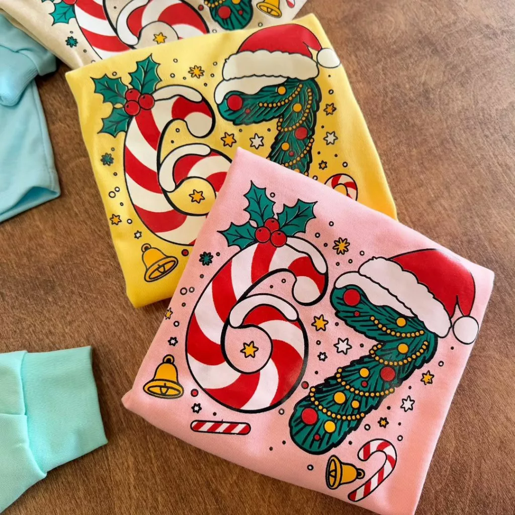 بلوز شلوار کریسمس 67 سایز ۴ تا ۶ کد ۵۶۷۹