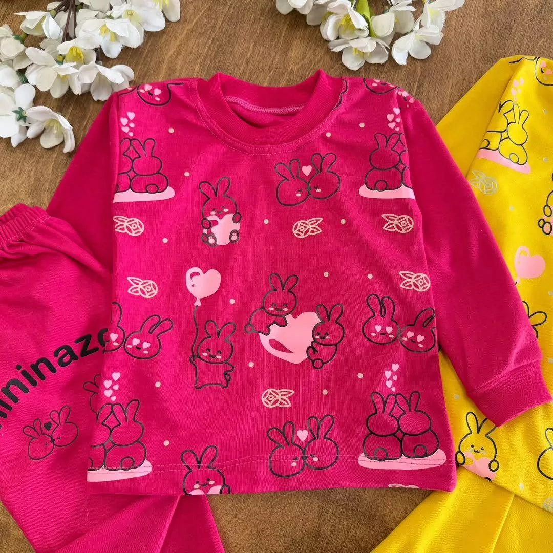بلوز شلوار دو خرگوش عاشق سایز ۴ تا ۶ کد ۵۶۸۳