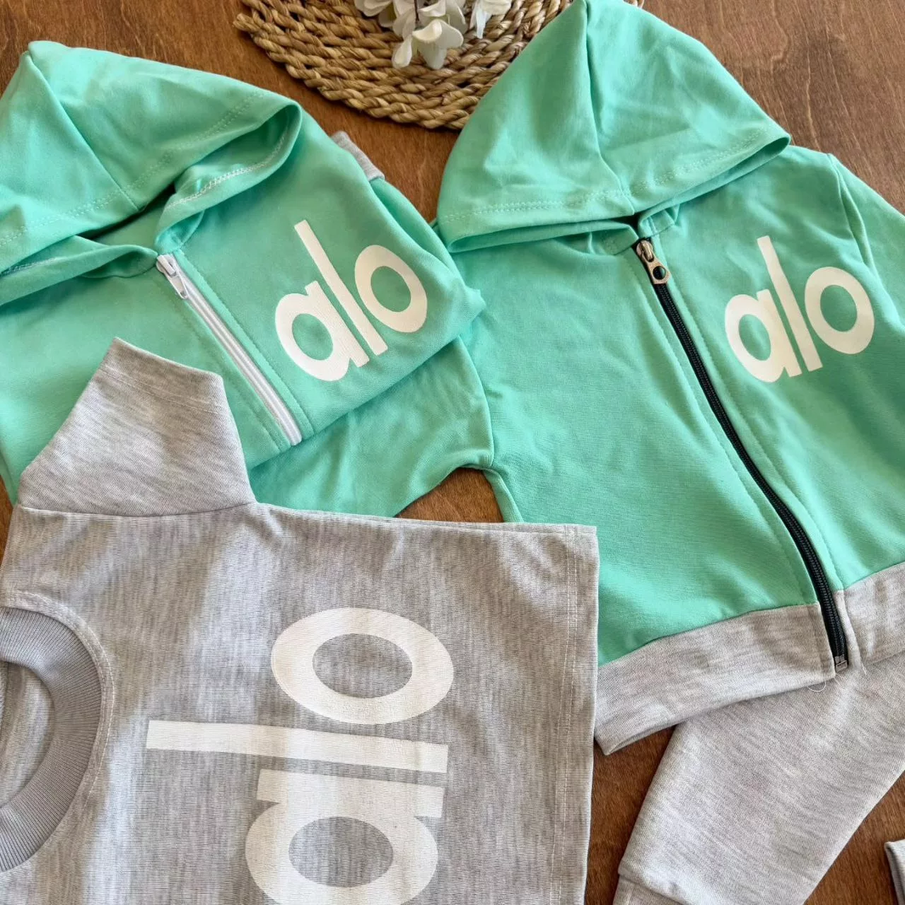 ست ۳ تکه سویشرت شلوار alo سایز ۳۵ تا ۴۵ کد ۵۶۹۲