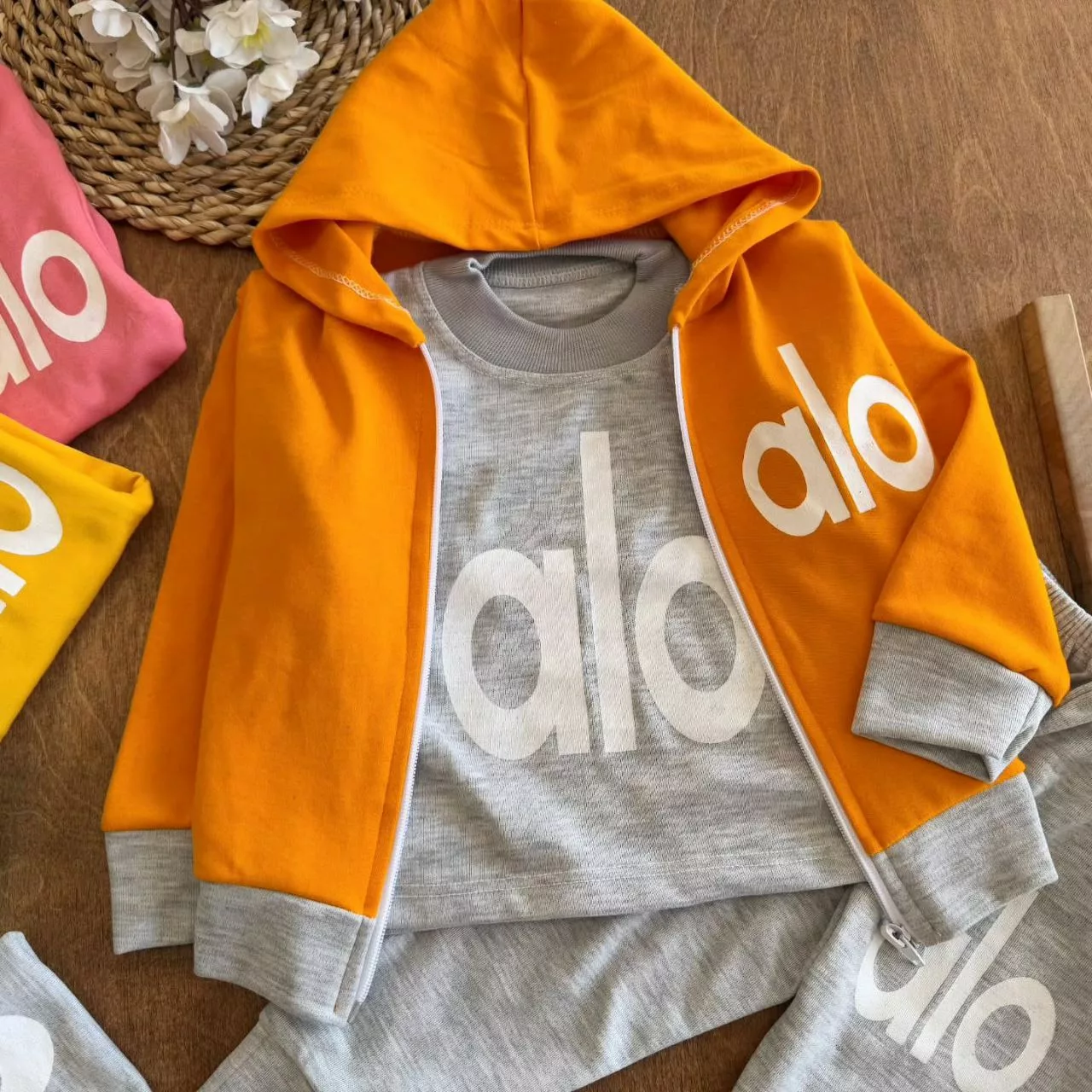 ست ۳ تکه سویشرت شلوار alo سایز ۳۵ تا ۴۵ کد ۵۶۹۲