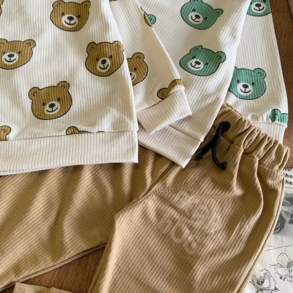 بلوز شلوار کبریتی کله خرس سایز ۳۵،۴۰ کد ۵۷۰۶