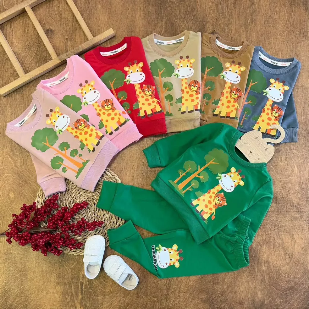 بلوز شلوار زرافه و گربه سایز ۳۰،۳۵ کد ۵۷۱۲