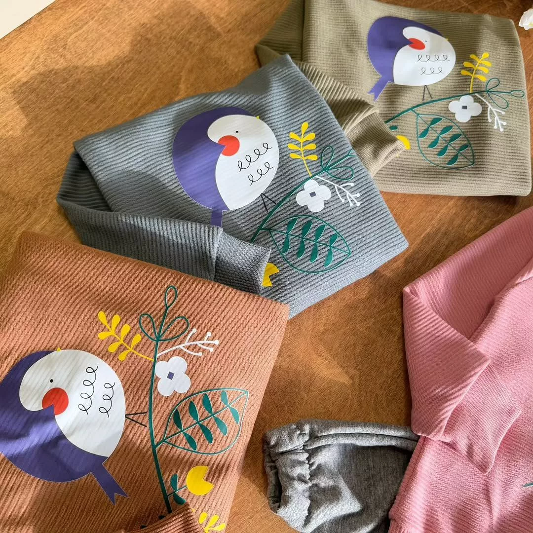 بلوز شلوار اتوبانی گنجشک و گل سایز ۴۰،۴۵ کد ۵۷۲۳