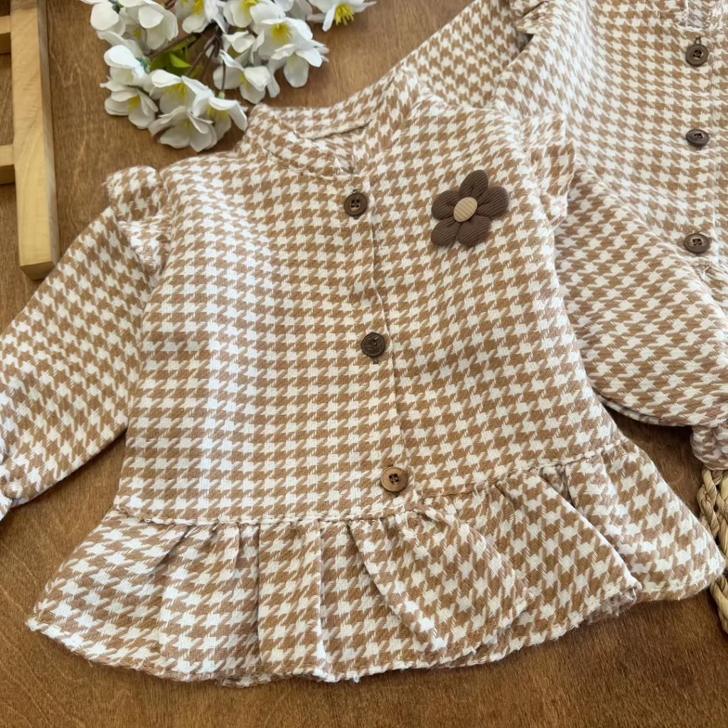 کت و شلوار دخترانه گل برجسته کد ۵۵۹۹