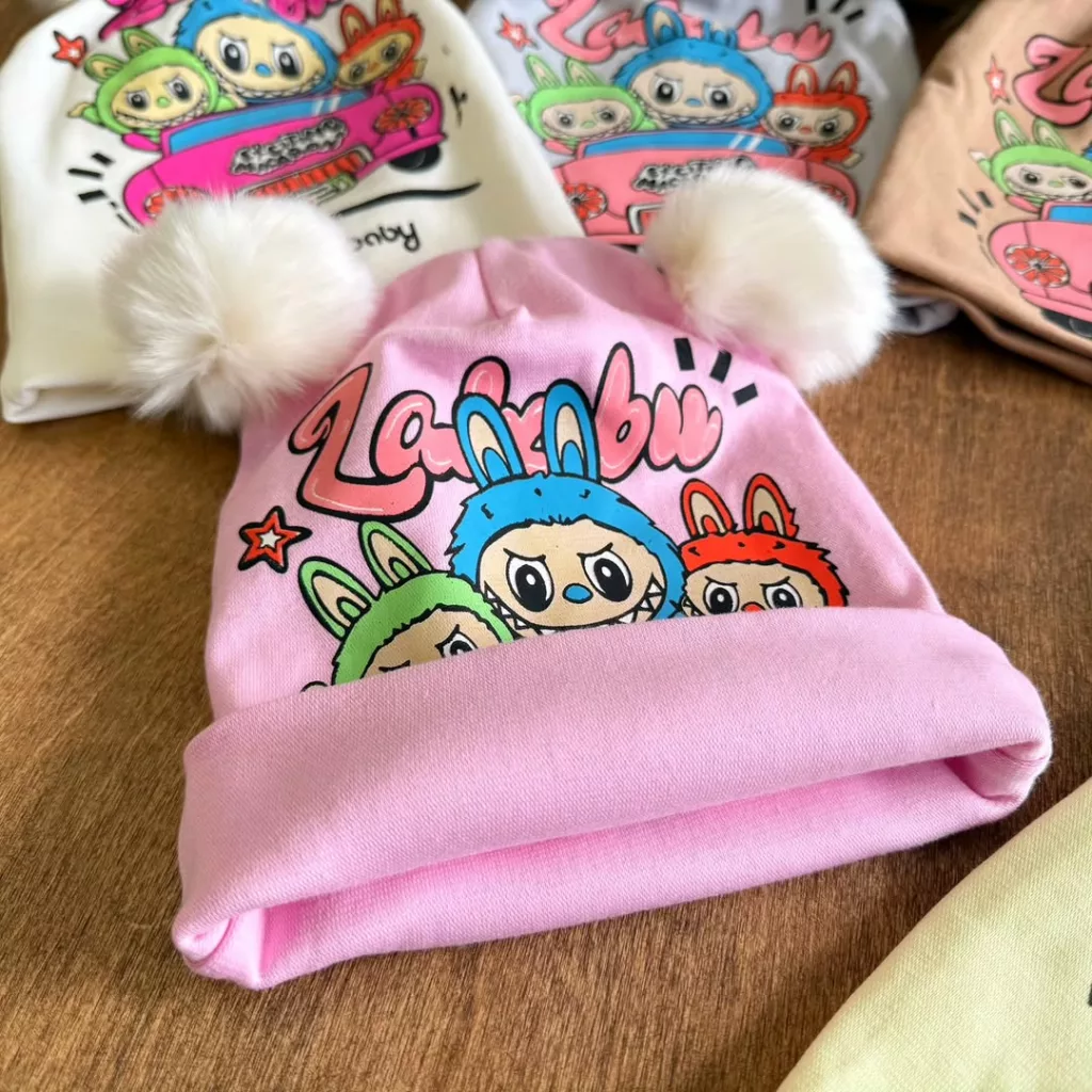 کلاه پوم دار لبوبو سایز 1،2 کد 5740