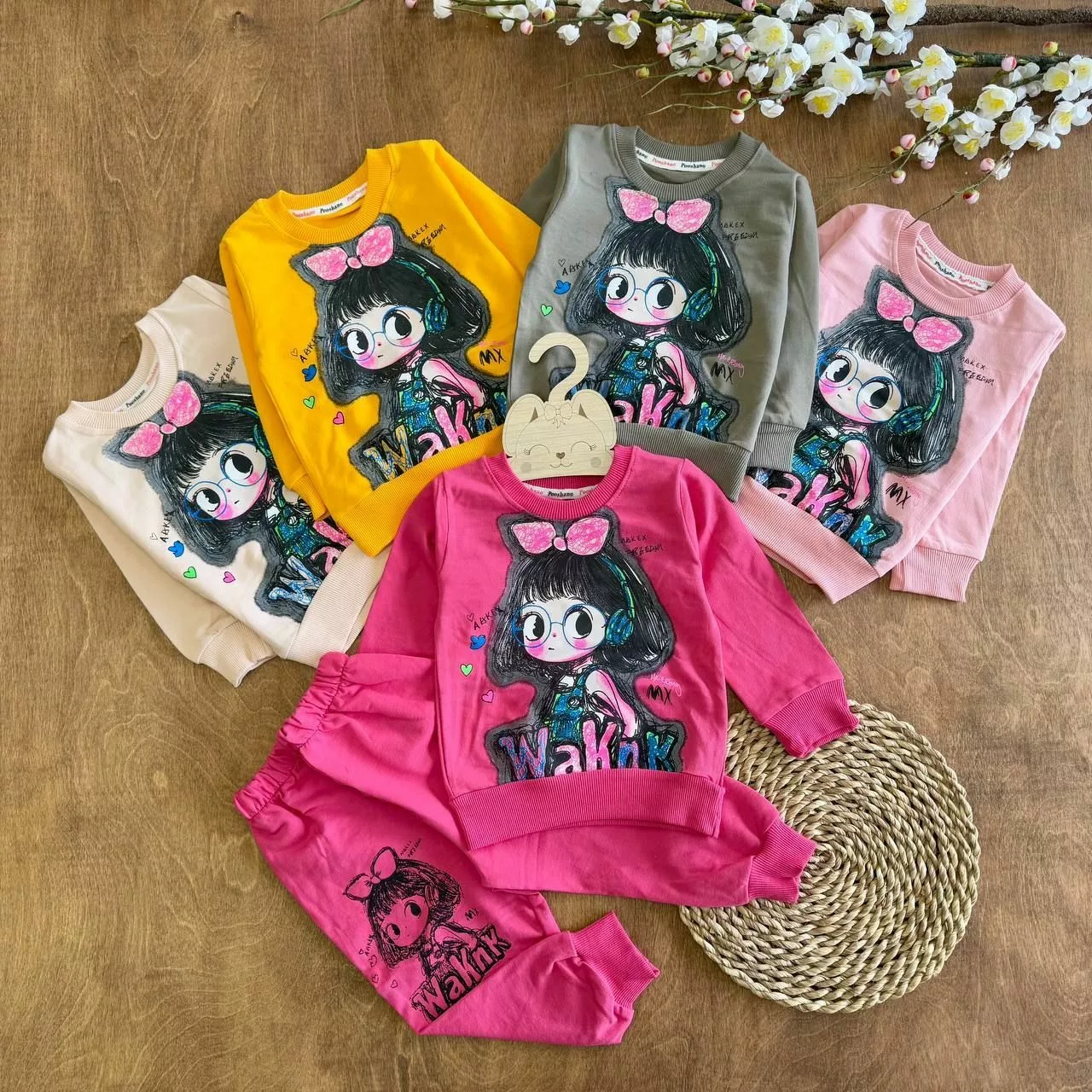 بلوز شلوار دختر عینکی waknk سایز ۳۵ تا ۴۵ کد ۵۷۹۸