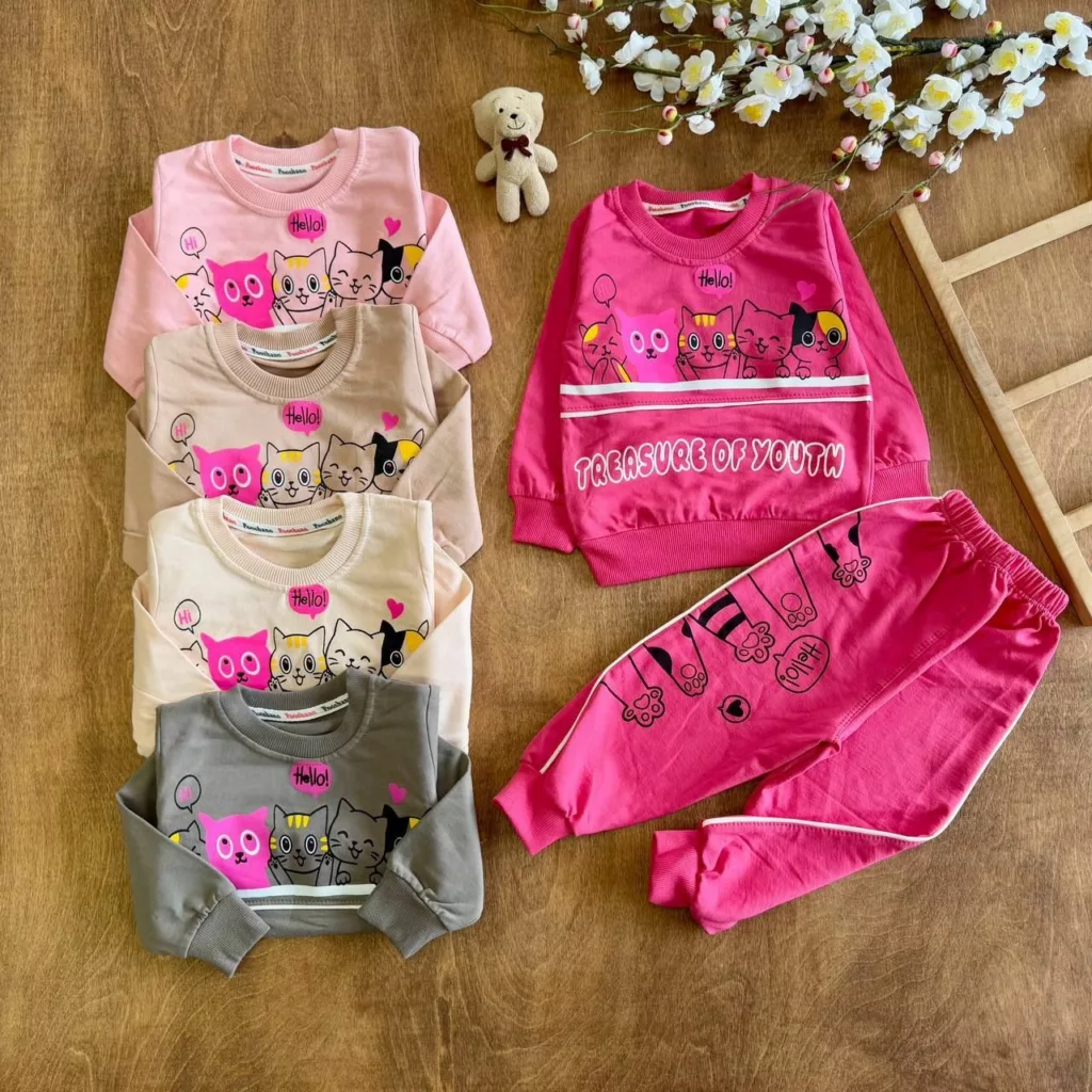 بلوز شلوار خانواده گربه ها سایز ۳۵ تا ۵۰ کد ۵۸۰۰