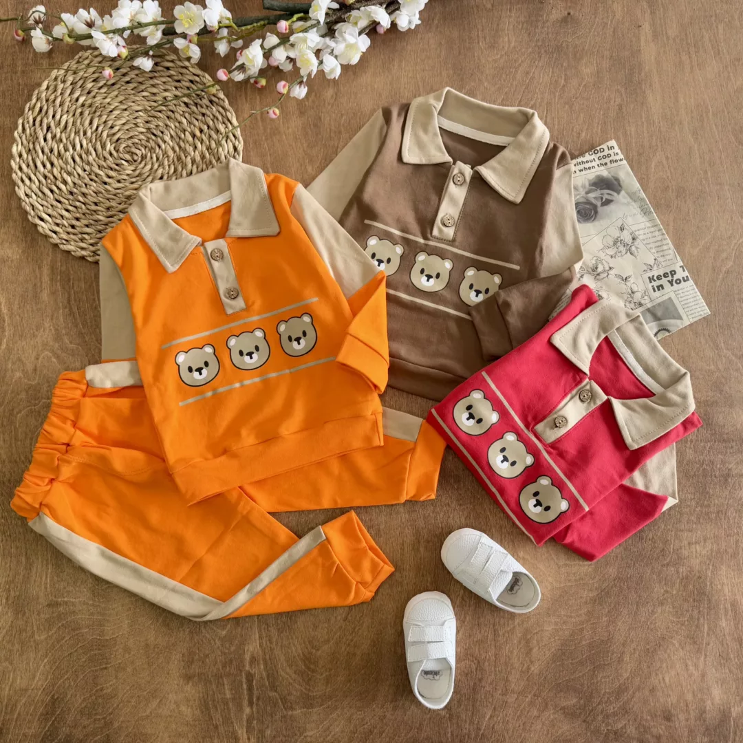 بلوز شلوار یقه دار سه کله خرس سایز 35،40 کد 5749