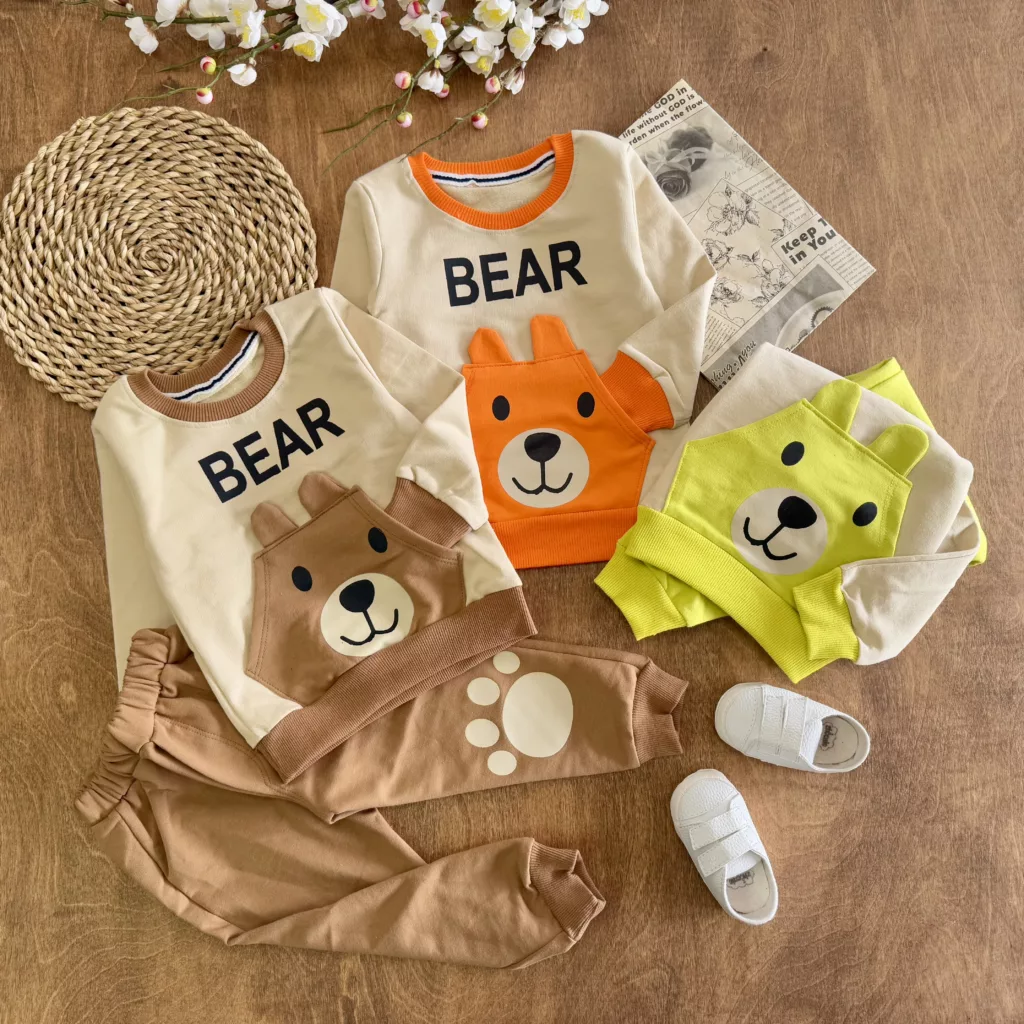 بلوز شلوار خرس جیب گوش دار Bear سایز 35،40 کد 5750