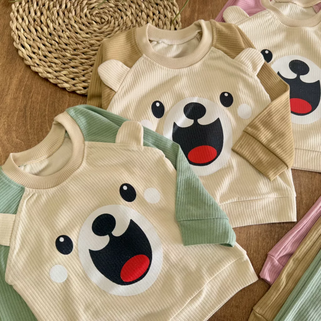 بلوز شلوار کبریتی خرس گوش دار خندان سایز ۳۵،۴۰ کد ۵۷59