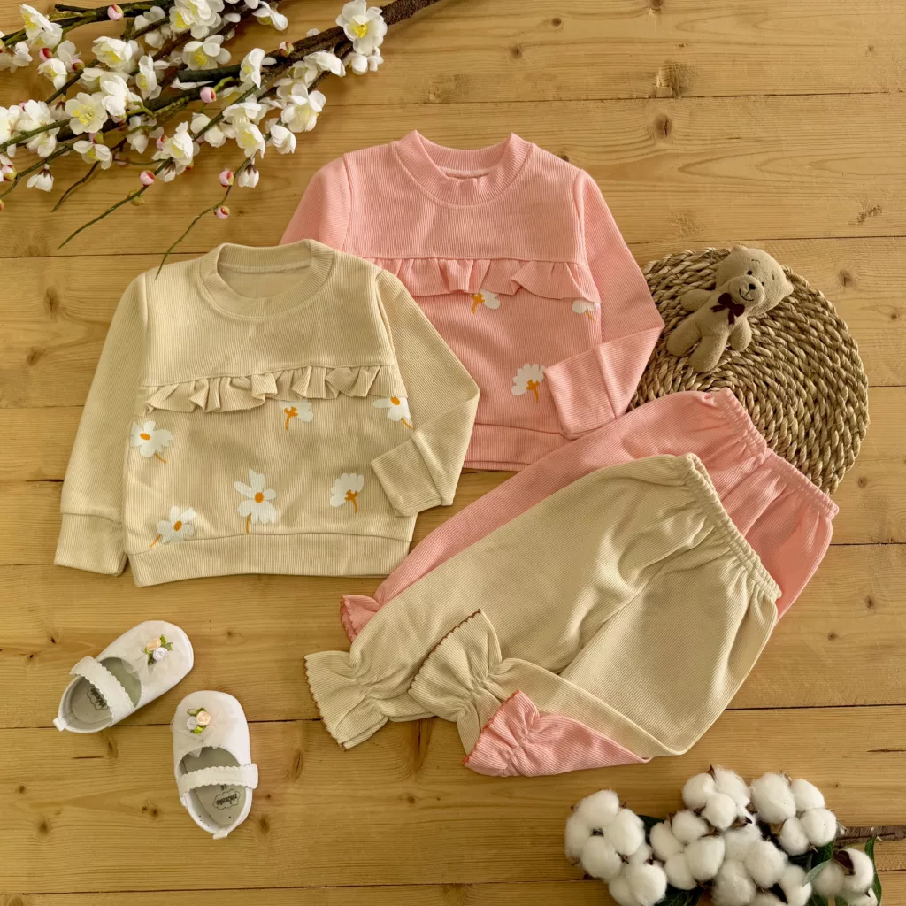 بلوز شلوار کبریتی چین دار گل سایز 35 تا 45 کد 5753