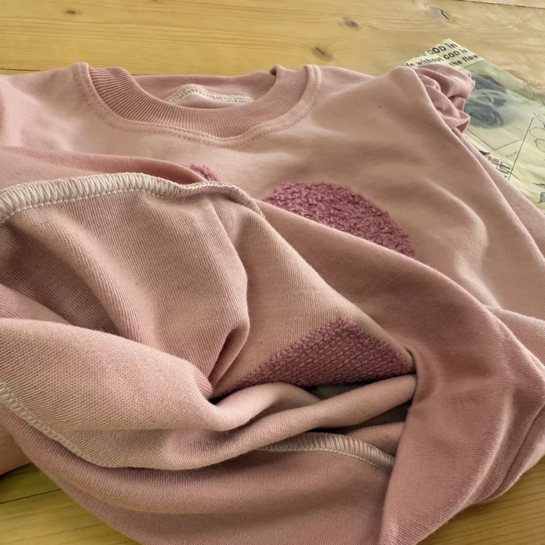 بلوز شلوار کالباسی طرح قلب پولیشی کد 5765