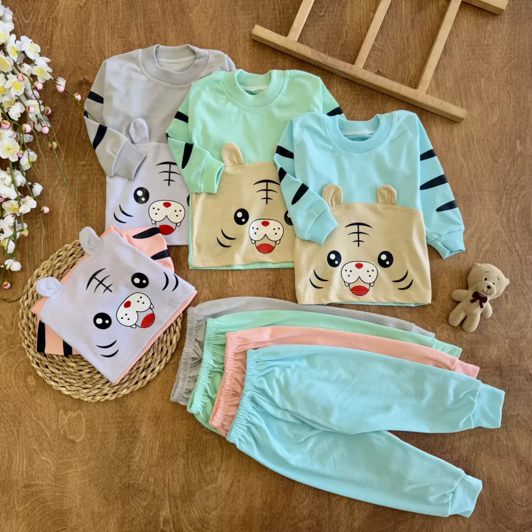 بلوز شلوار ببر گوش دار سایز 4 تا 6 کد 5761