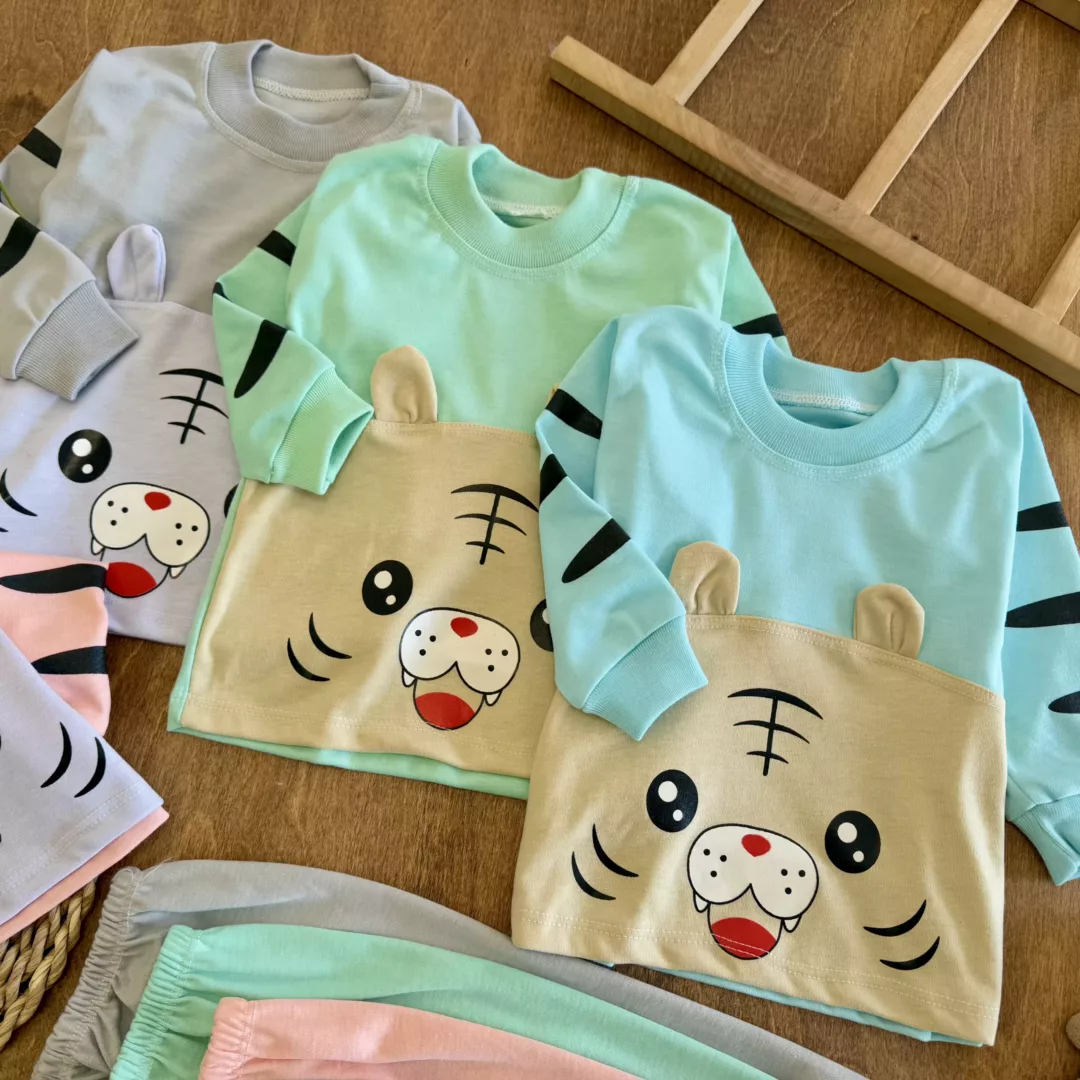 بلوز شلوار ببر گوش دار سایز 4 تا 6 کد 5761