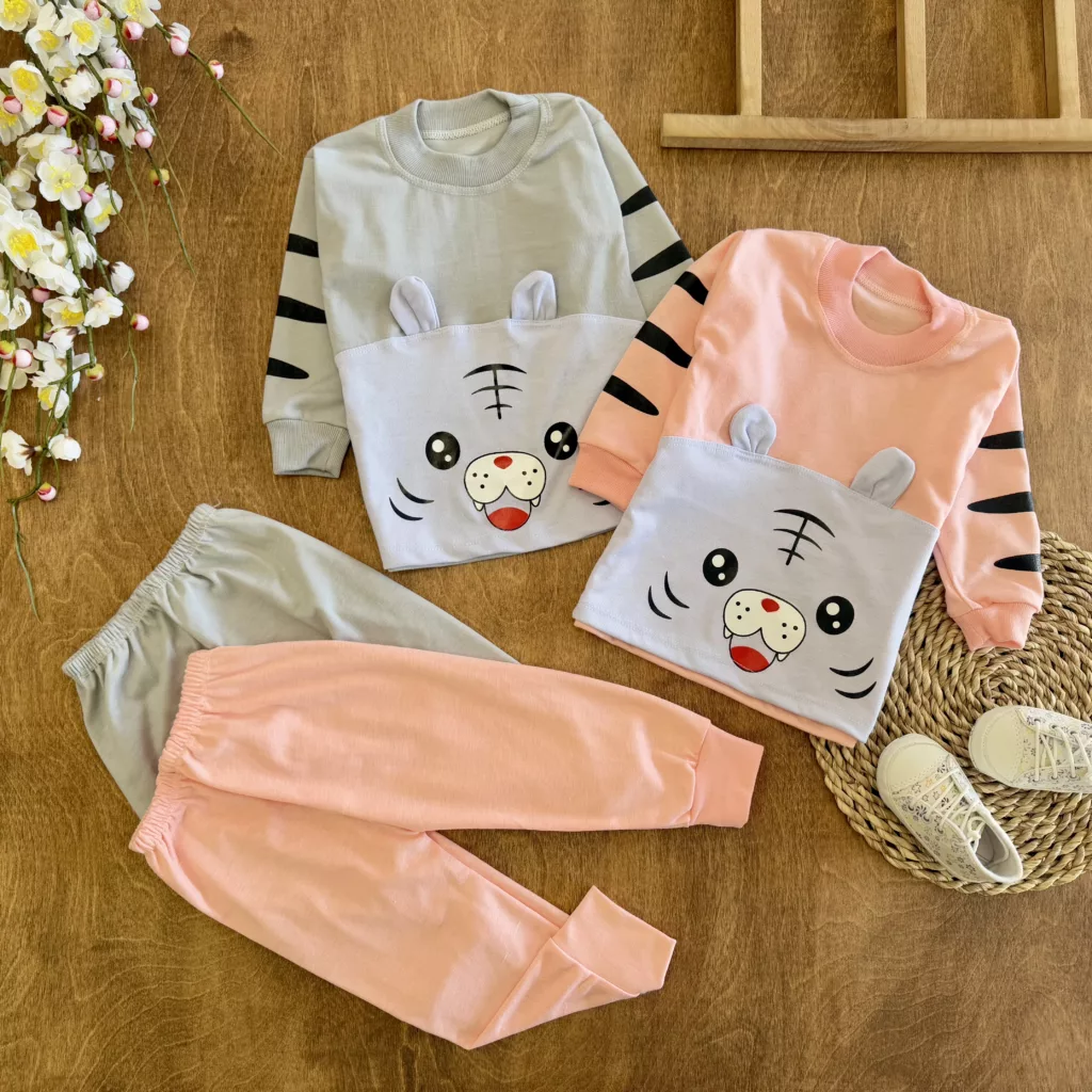 بلوز شلوار ببر گوش دار سایز 4 تا 6 کد 5761