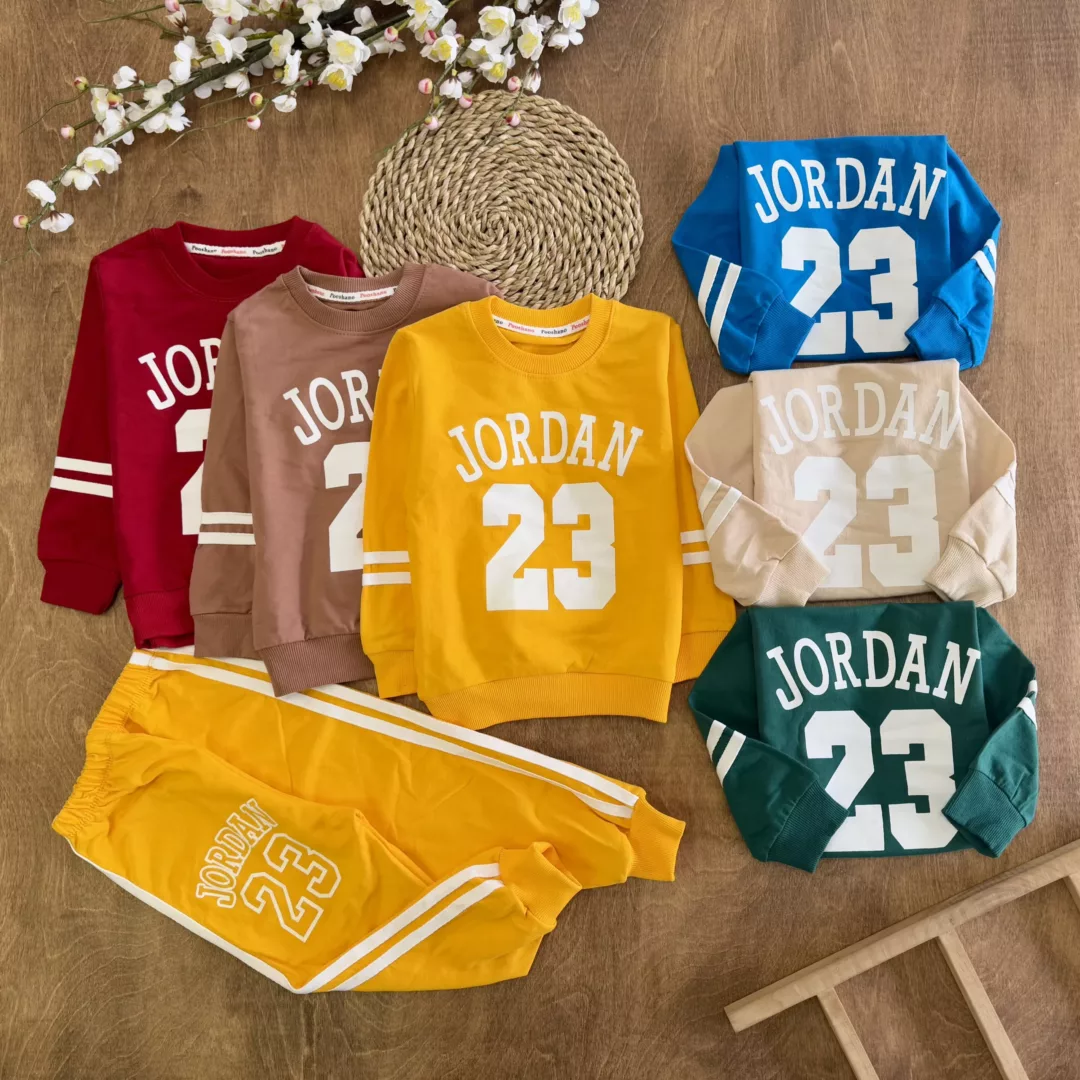 بلوز شلوار جردن 23 سایز 40 تا 55 کد 5777