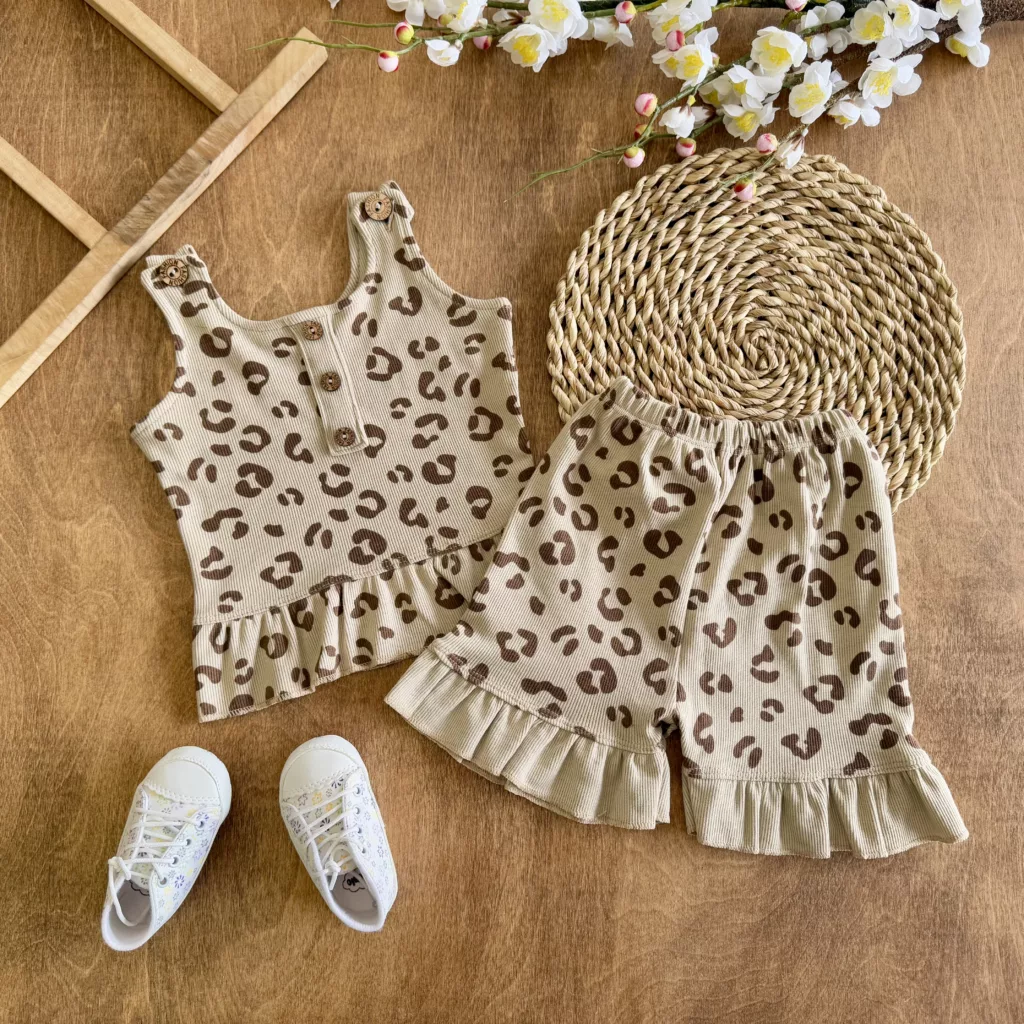 تاپ شلوارک کبریتی پلنگی سایز 1 تا 3 کد 5783