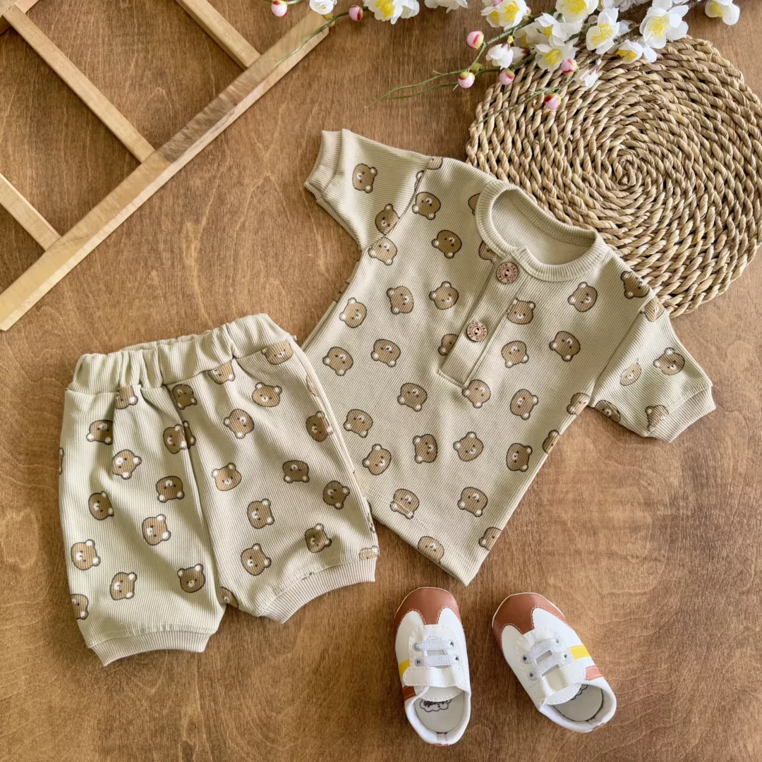 تیشرت شلوارک کبریتی تمام چاپ دکمه دار خرس سایز 1 تا 3 کد 5782