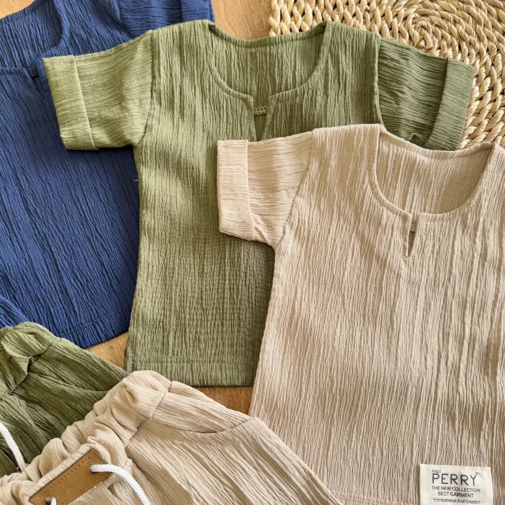 تیشرت شلوارک یقه کوبایی perry سایز 1 تا 3 کد 5787