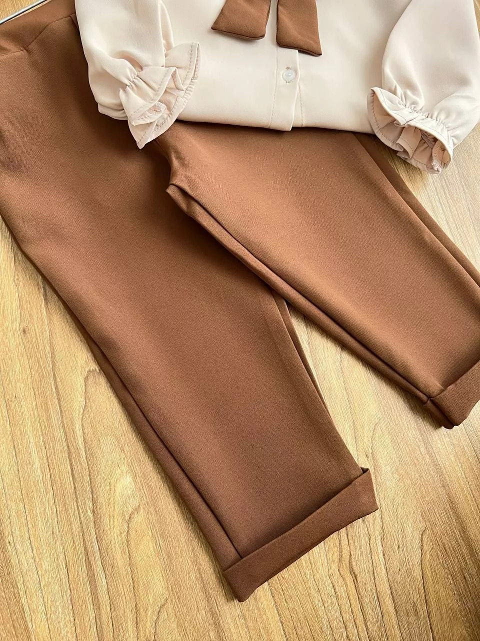 شومیز و شلوار پاپیون سایز ۴۰ تا ۵۵ کد ۵۷۸۸