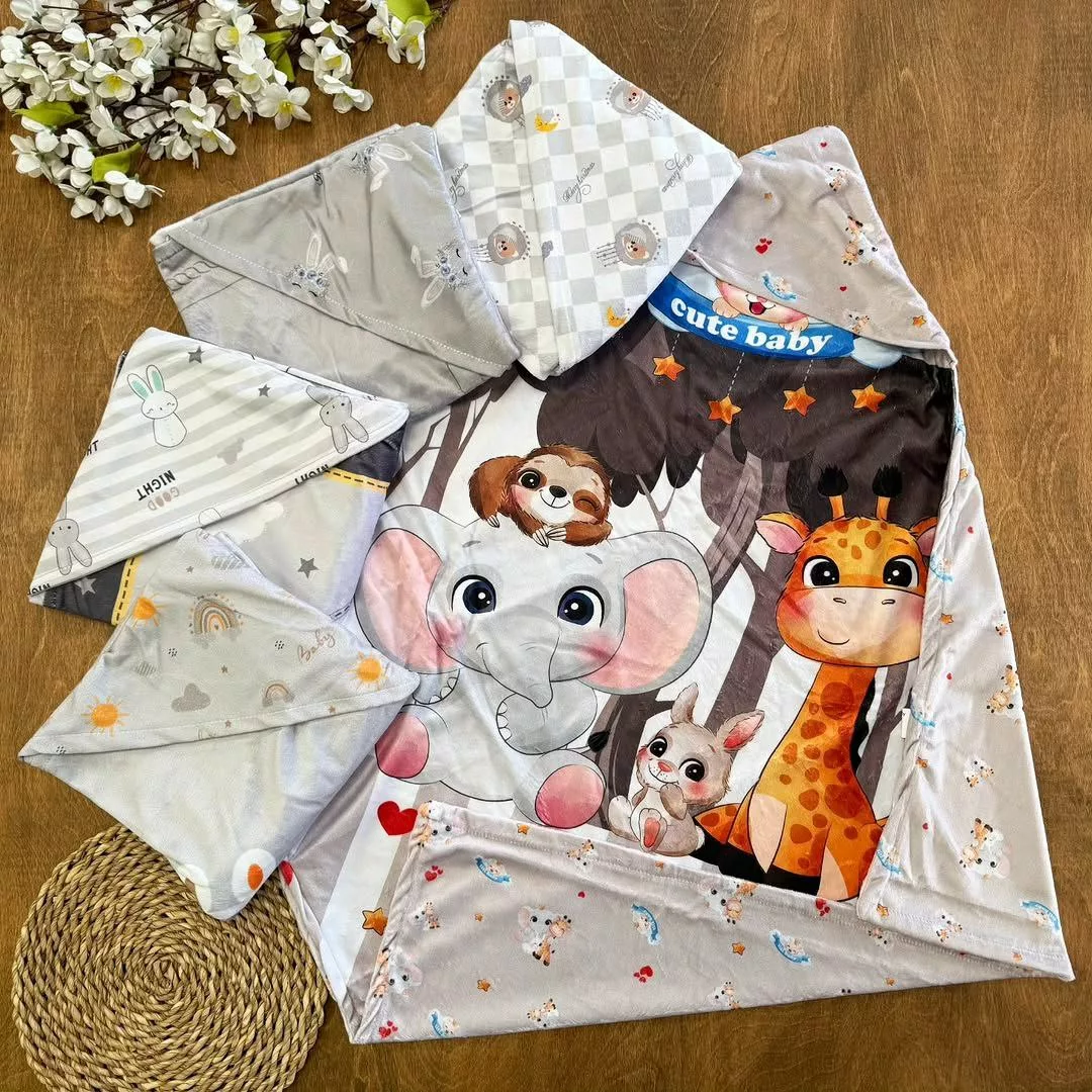 پتو مخمل دورپیچ با تم طوسی کد ۵۷۳۸