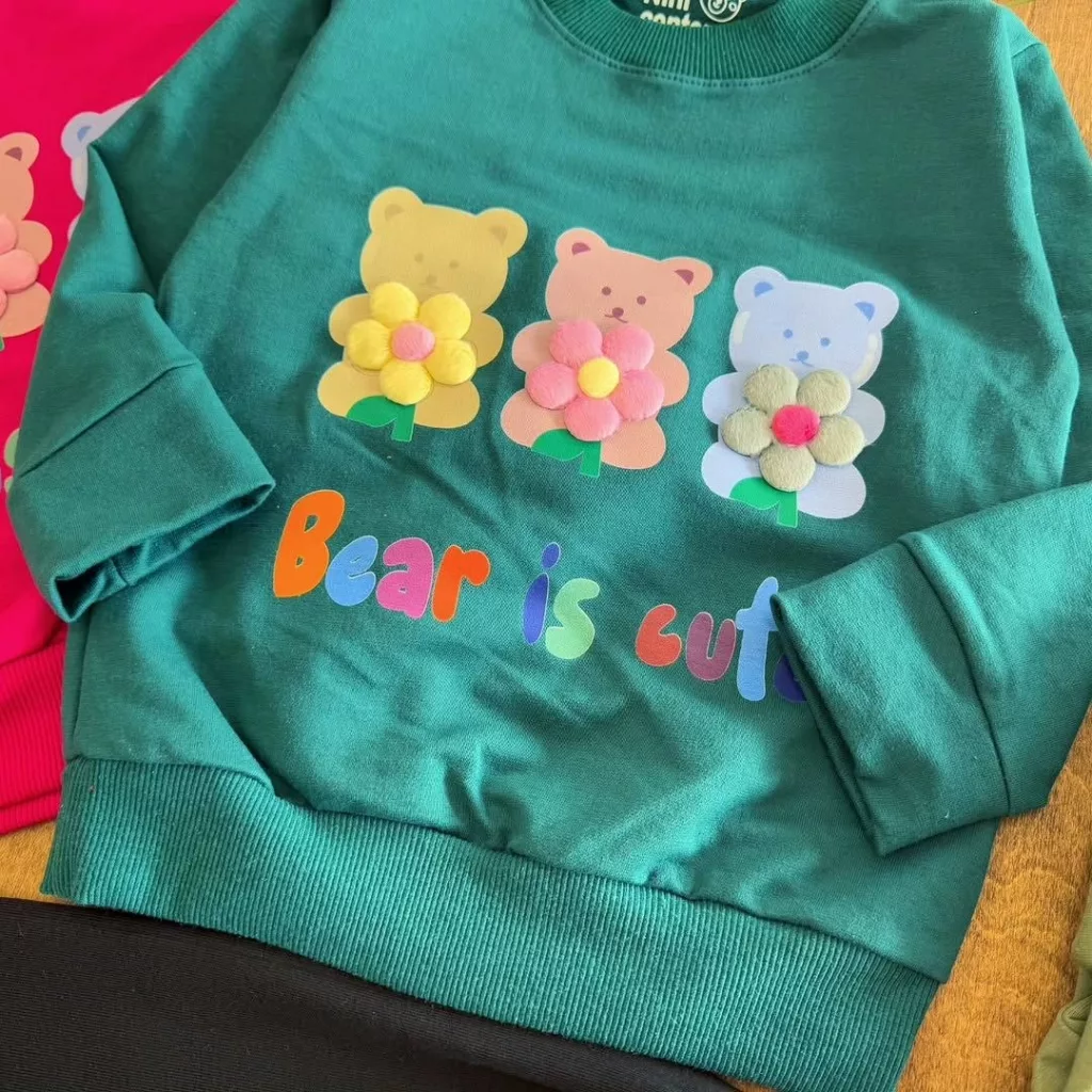 بلوز شلوار سه خرس گل برجسته (nc) سایز ۴۰،۴۵ کد ۵۷۴۲