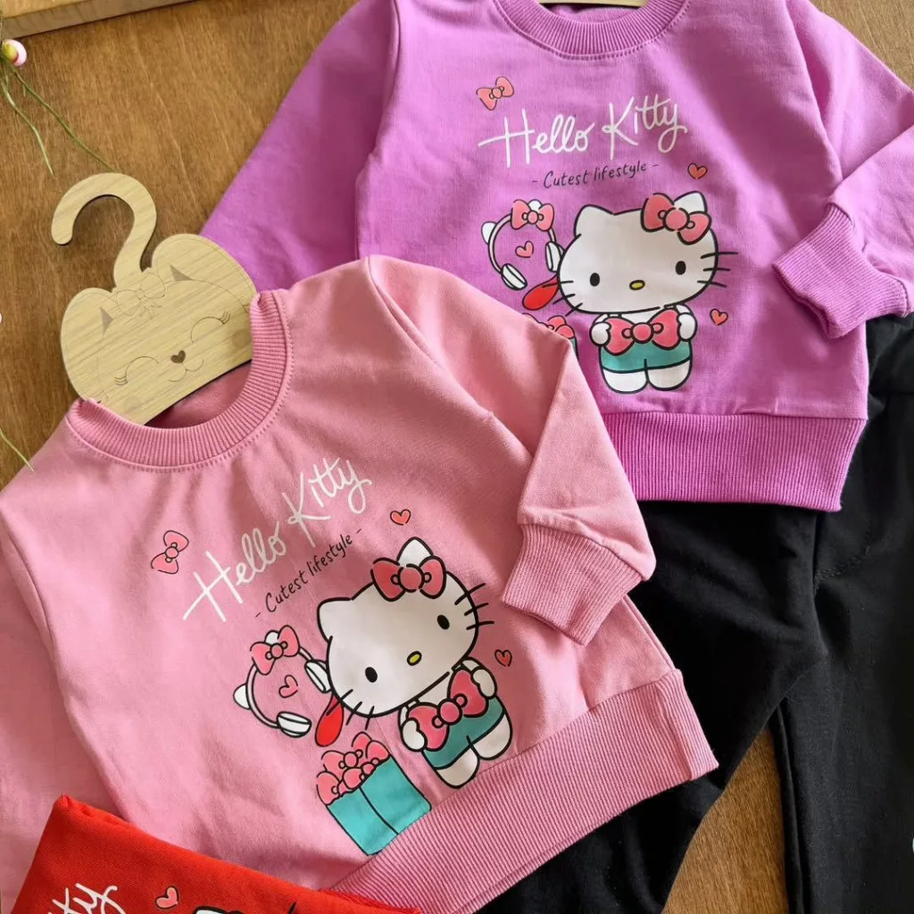 بلوز شلوار کیتی Hello Kitty سایز ۳۵،۴۰ کد ۵۷۴۳