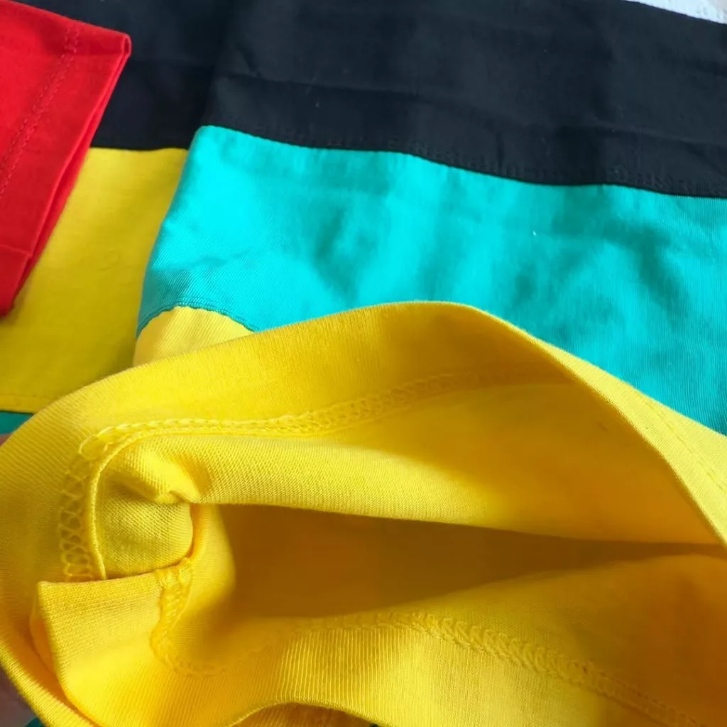 تیشرت تک پرچمی یقه دار سایز ۵۰،۵۵ کد ۵۷۴۵