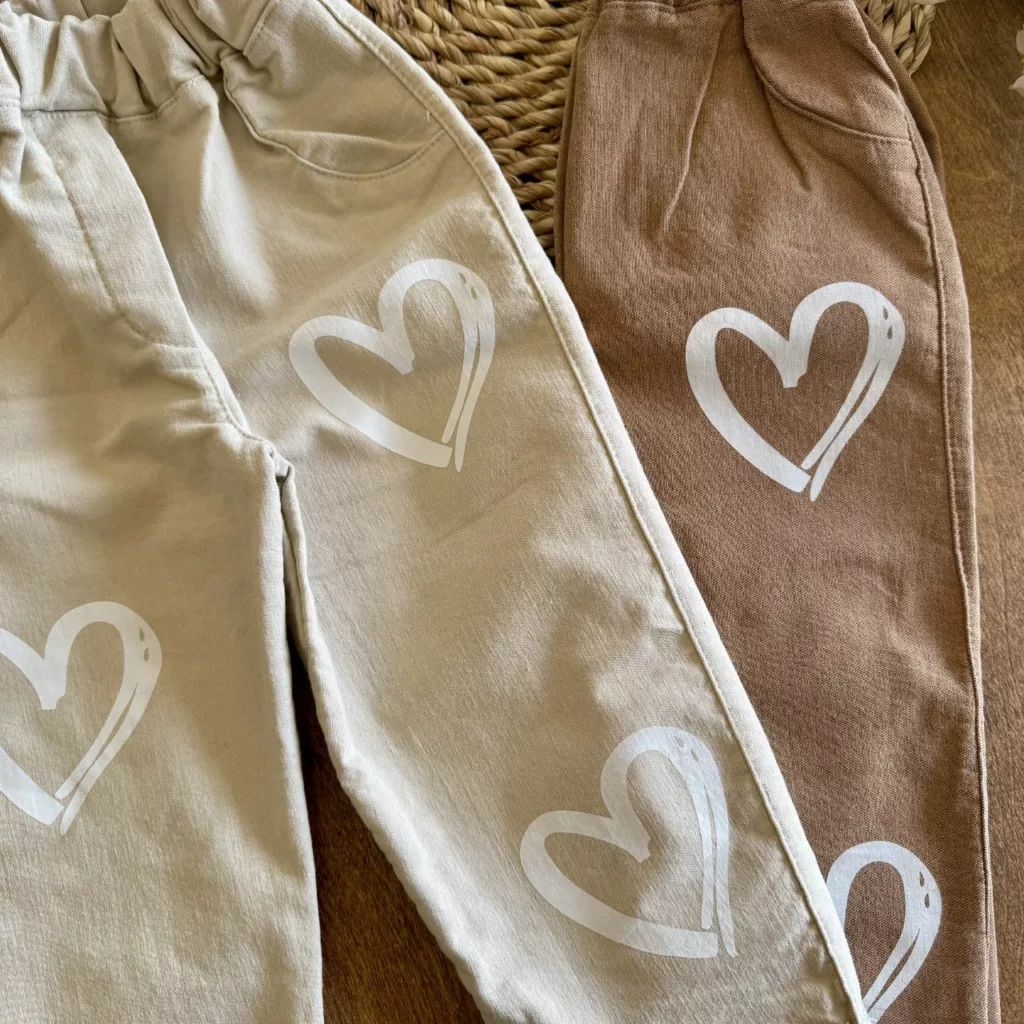 شلوار لی طرح قلب سایز 50 تا 70 کد 5866