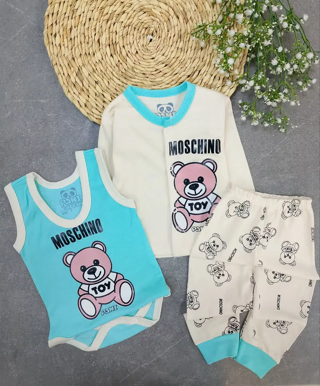 ست 3 تکه جلودکمه خرس موسچینو کرم تیفانی کد 5881