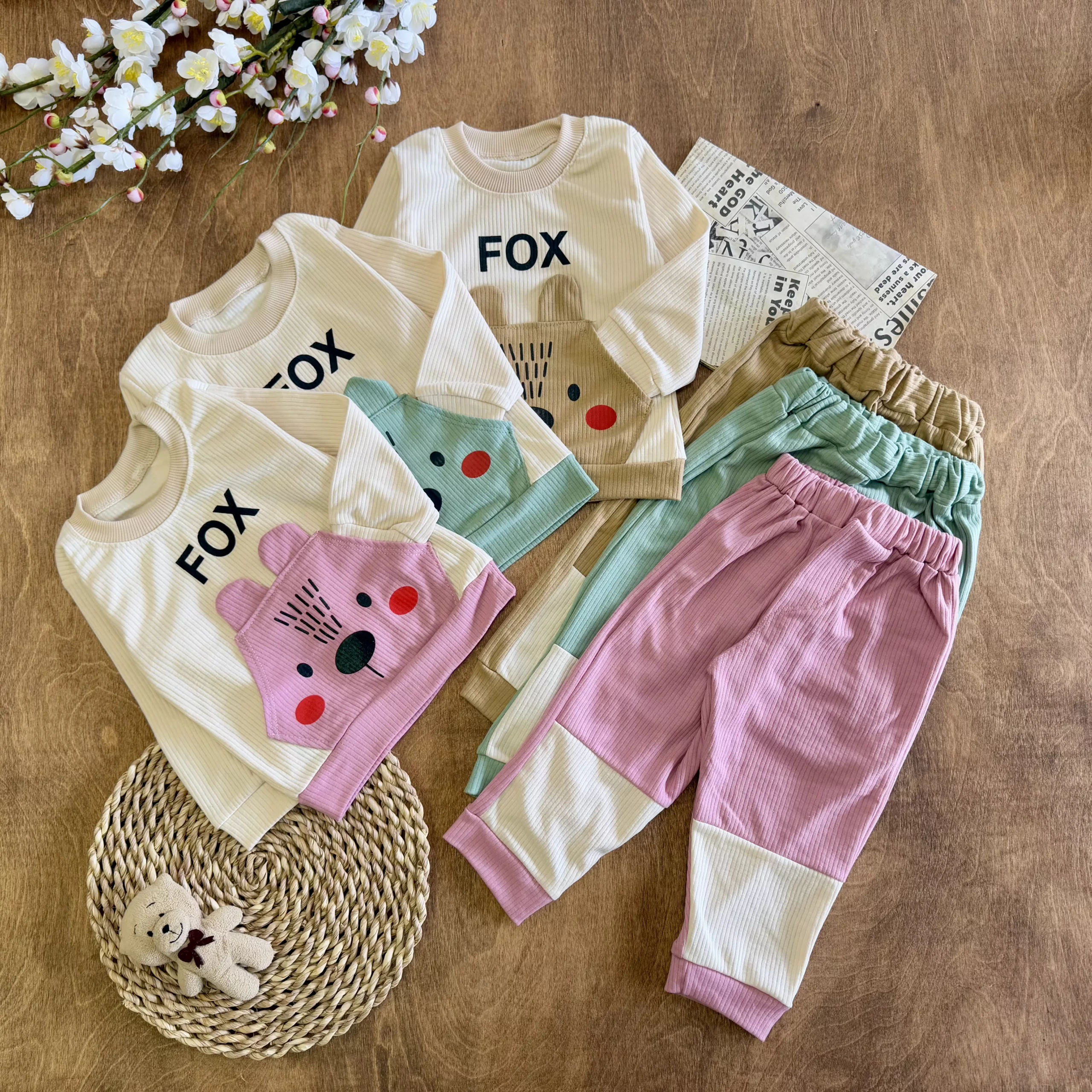 بلوز شلوار کبریتی روباه گوش دار FOX سایز ۳۵،۴۰ کد ۵۷۹۵