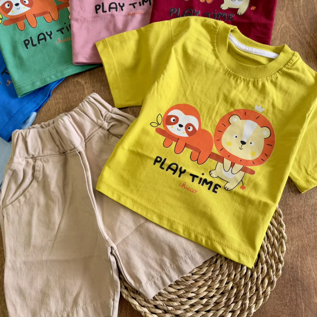 تیشرت شلوارک کتان شیر و تنبل درختی سایز ۳۵،۴۰ کد ۵۸۰۳