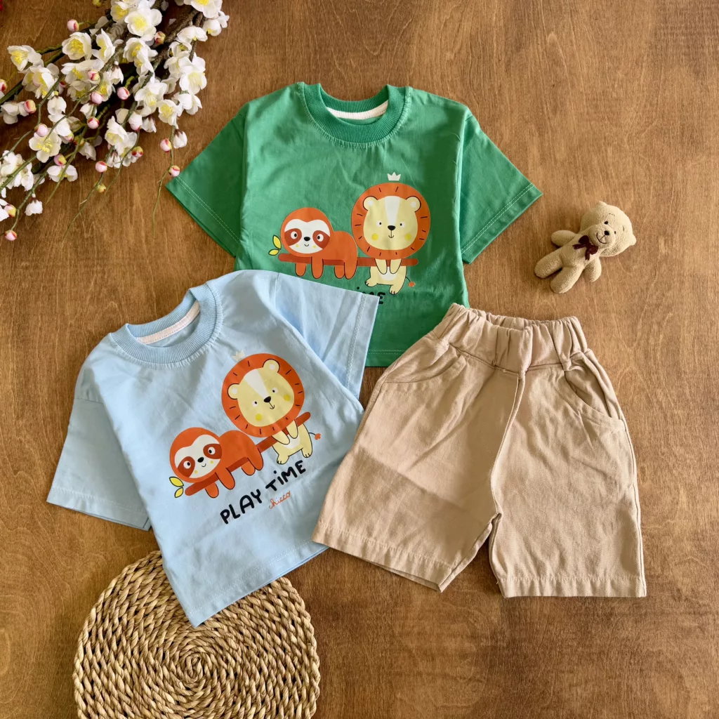 تیشرت شلوارک کتان شیر و تنبل درختی سایز ۳۵،۴۰ کد ۵۸۰۳