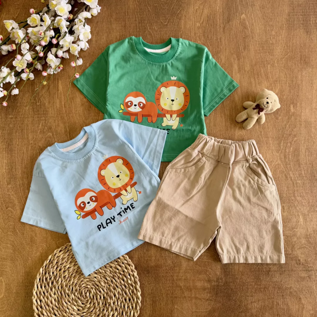 تیشرت شلوارک کتان شیر و تنبل درختی سایز ۳۵،۴۰ کد ۵۸۰۳