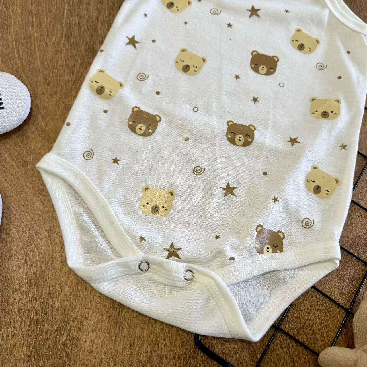 بادی رکابی سفید کله خرس و ستاره سایز ۵،۶ کد ۵۸۲۵