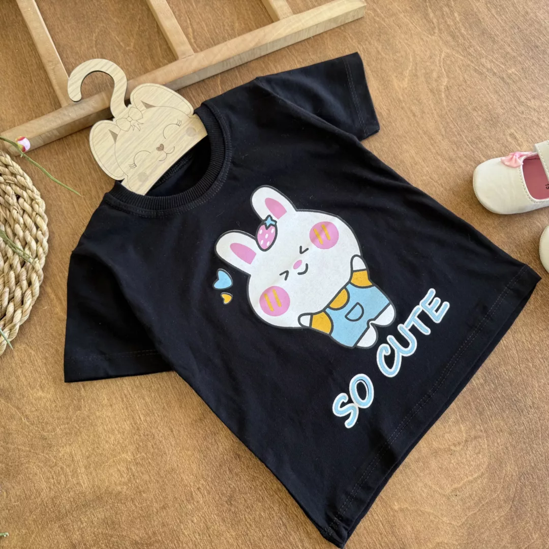 تیشرت تک مشکی خرگوش so cute سایز 35 تا 45 کد 6212